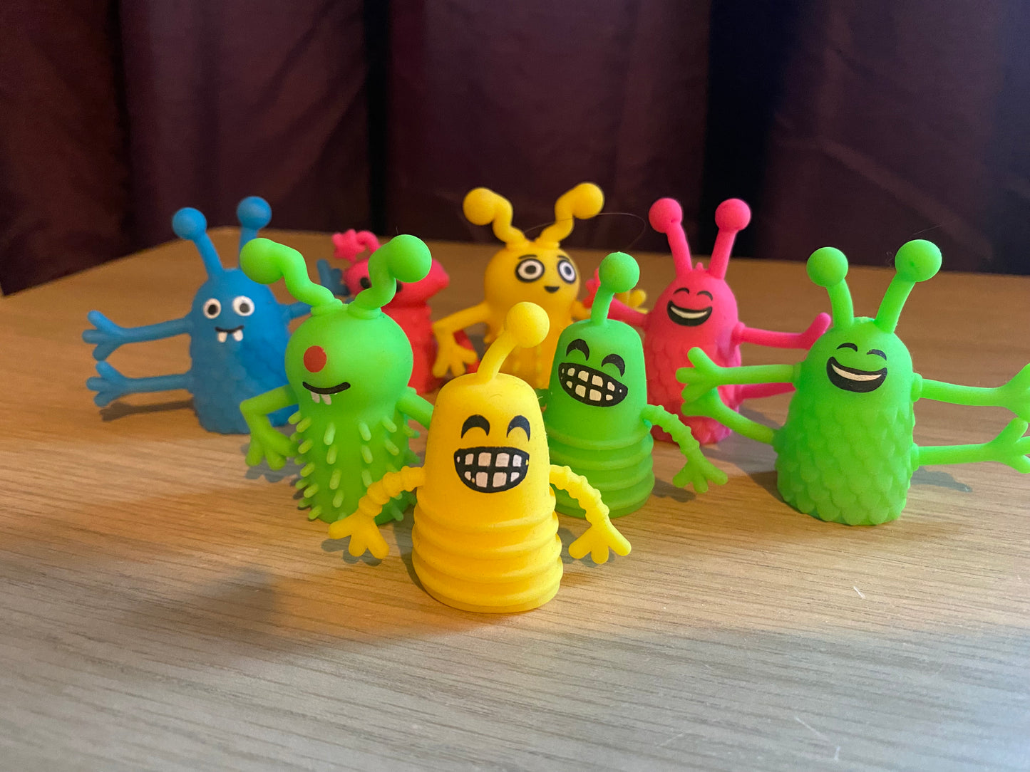 Stretchy Finger Monsters